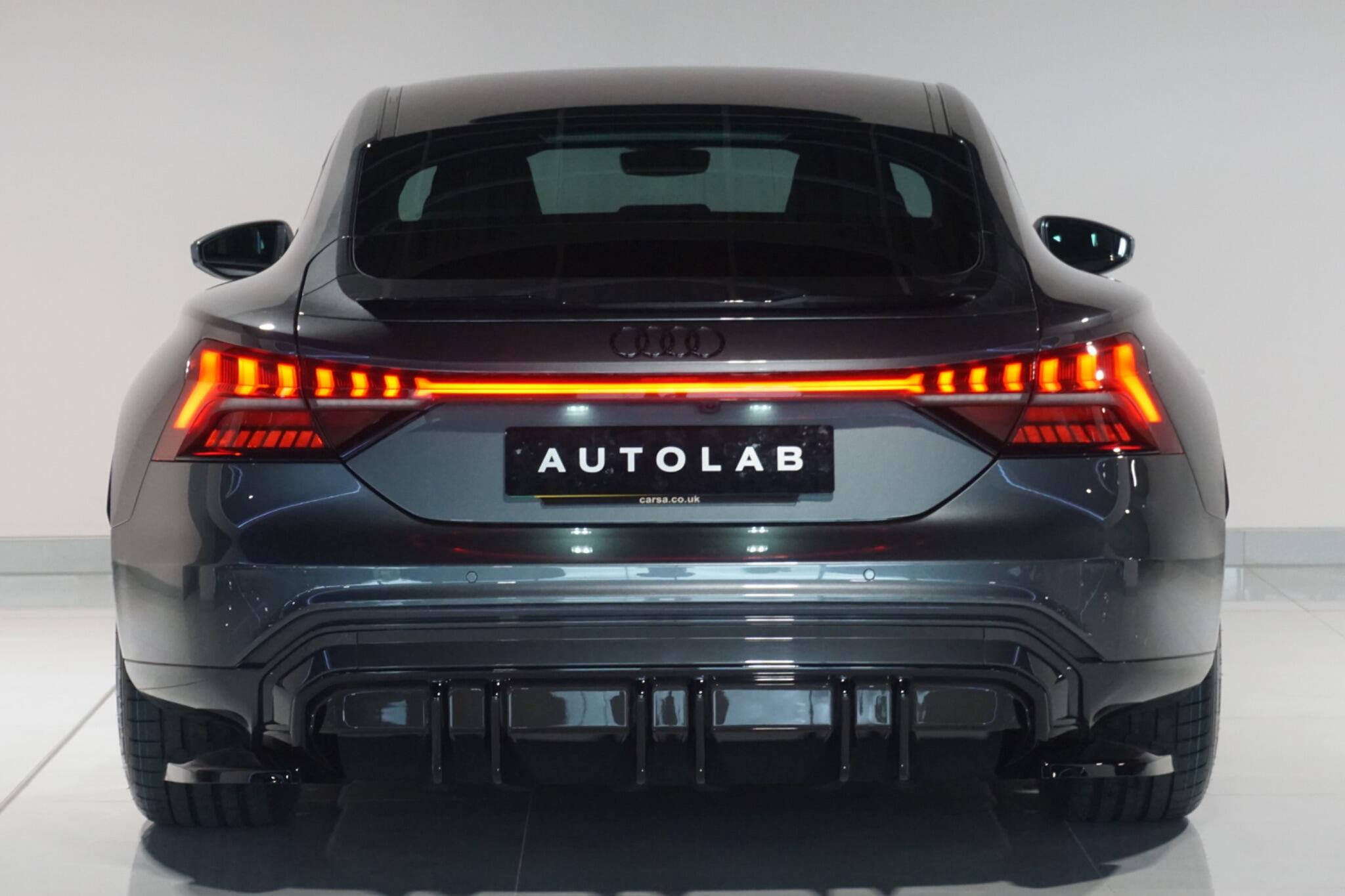 Audi e-tron GT 93.4kWh Saloon 4dr Electric Auto quattro (476 ps)
